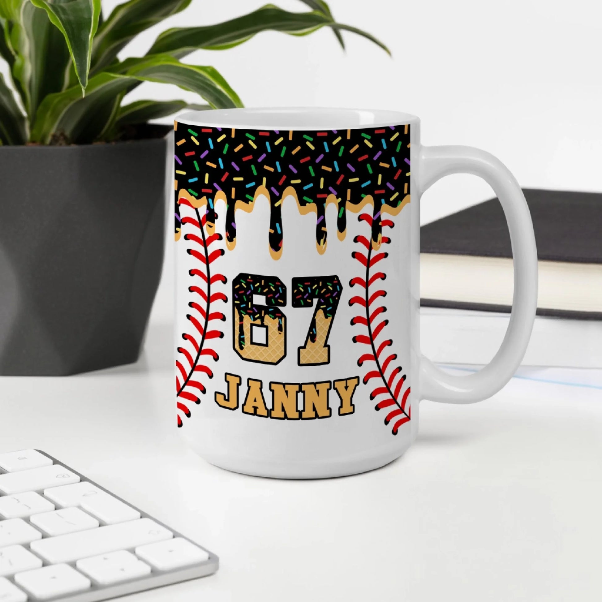 Personalized Baseball Drip Coffee Mug – Custom Ice Cream Drip Baseball Mug-black
