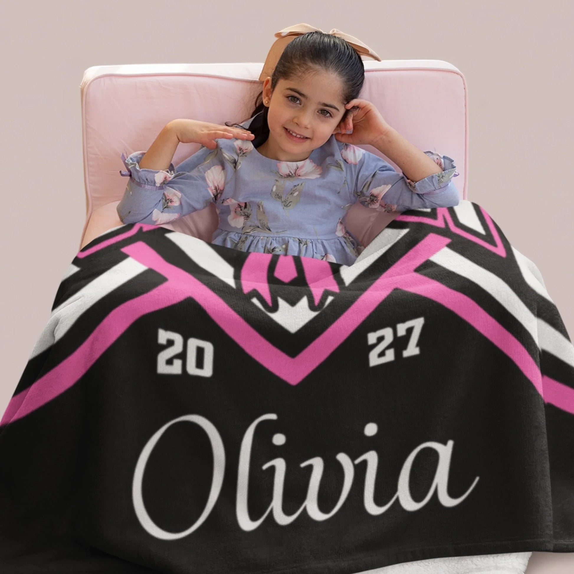Personalized Cheer Team Blanket – Custom Name Senior Cheerleading Blanket-1