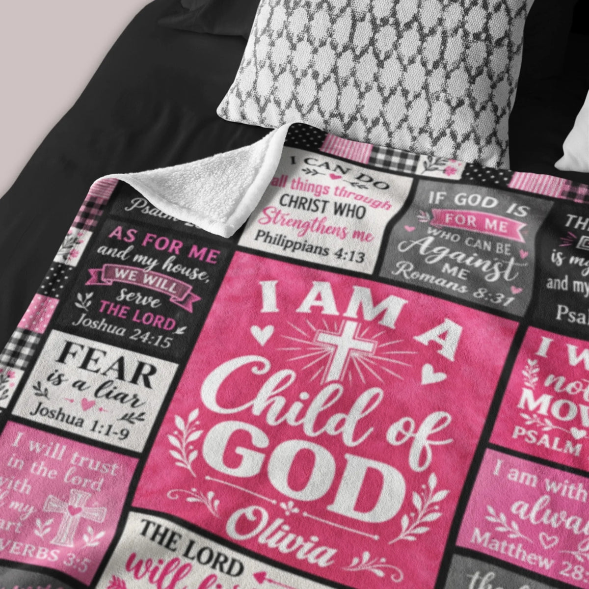 personalized-ocean-baby-blanket-baby-lifestyle