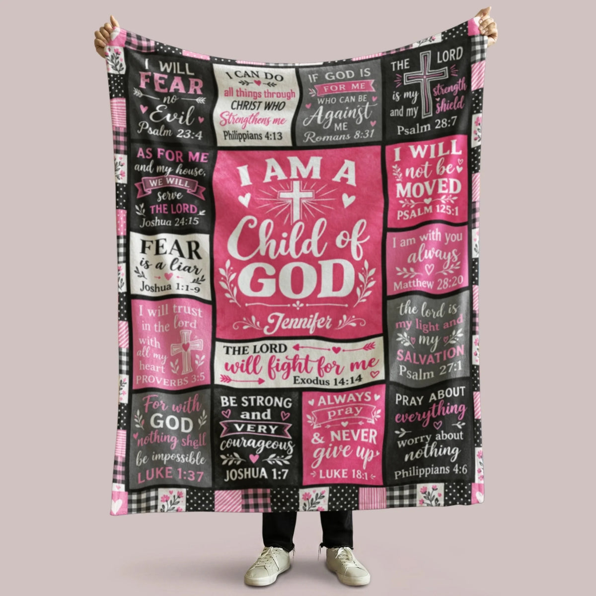 personalized-ocean-animal-baby-blanket-kid-lifestyle