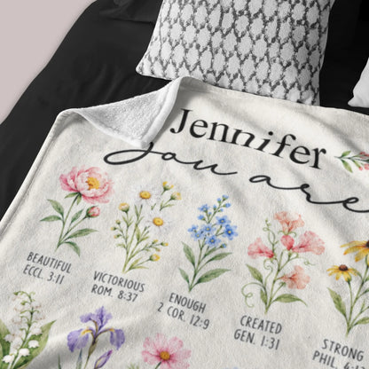 personalized-ocean-baby-blanket-baby-lifestyle