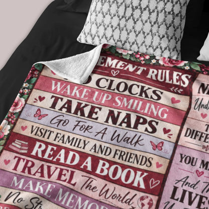 personalized-ocean-baby-blanket-baby-lifestyle