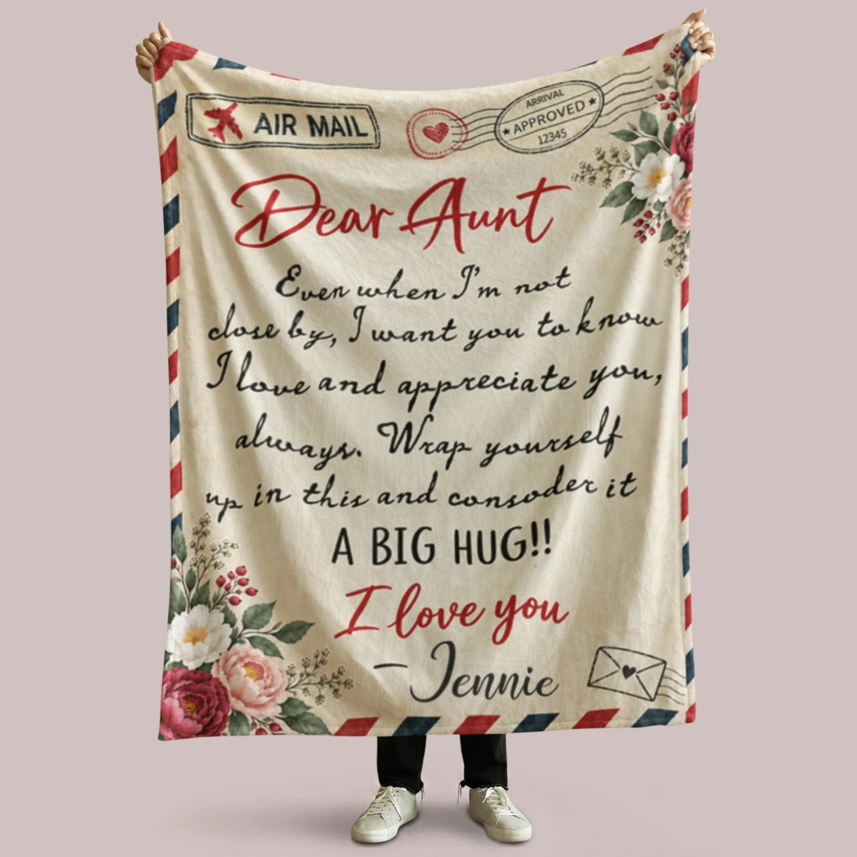 personalized-ocean-animal-baby-blanket-kid-lifestyle